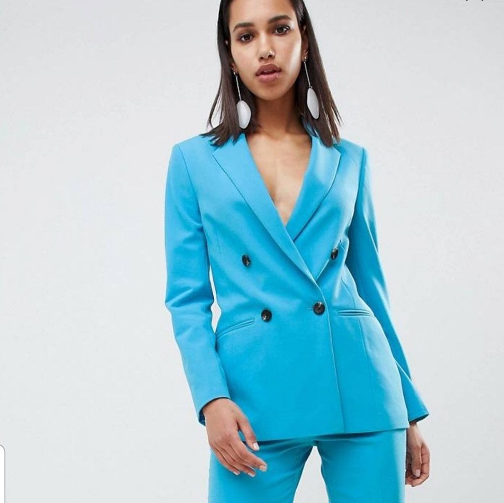Pop blue pants